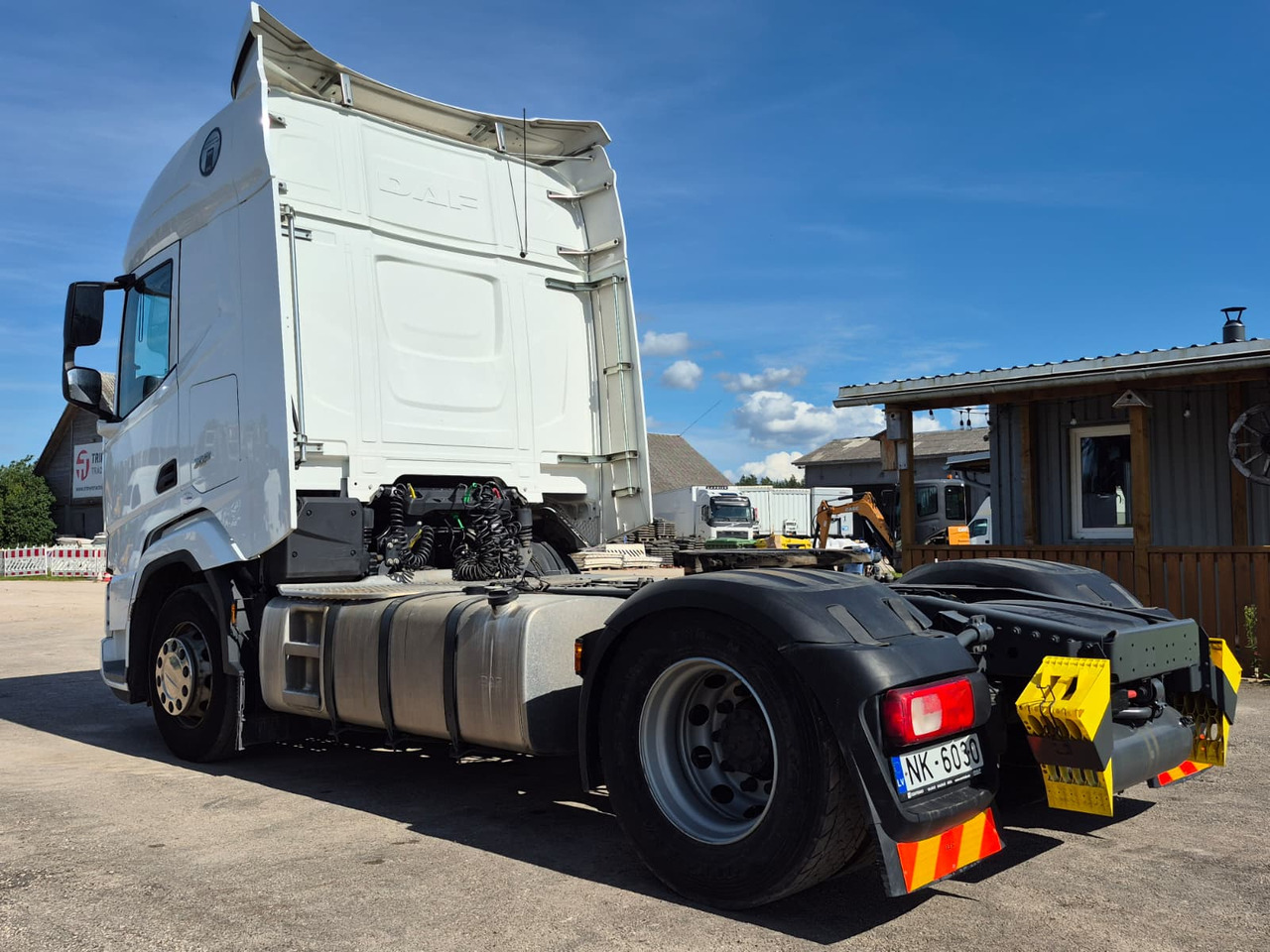 Tractor unit DAF XF480 FT: picture 14