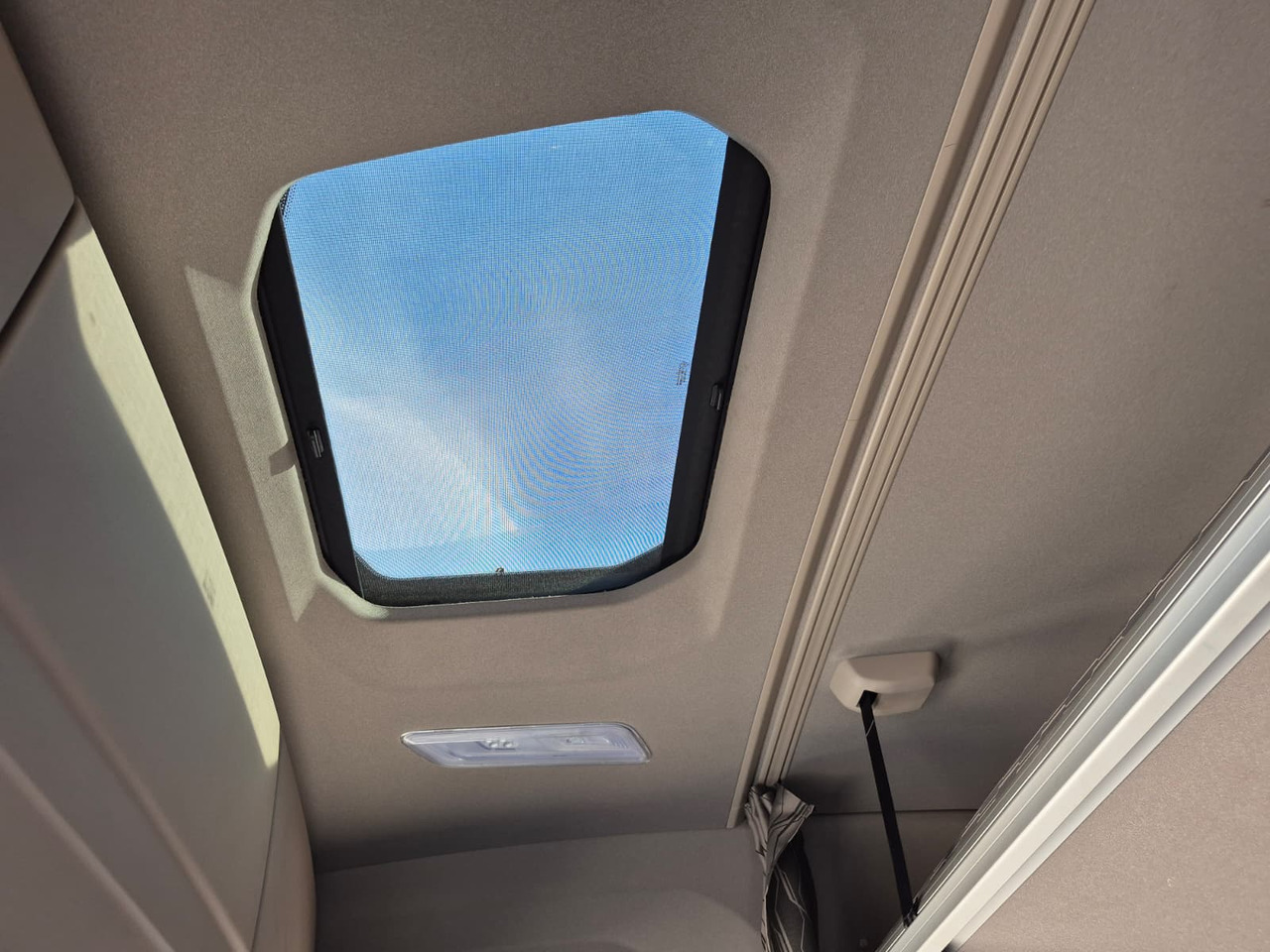 Tractor unit DAF XF480 FT: picture 23