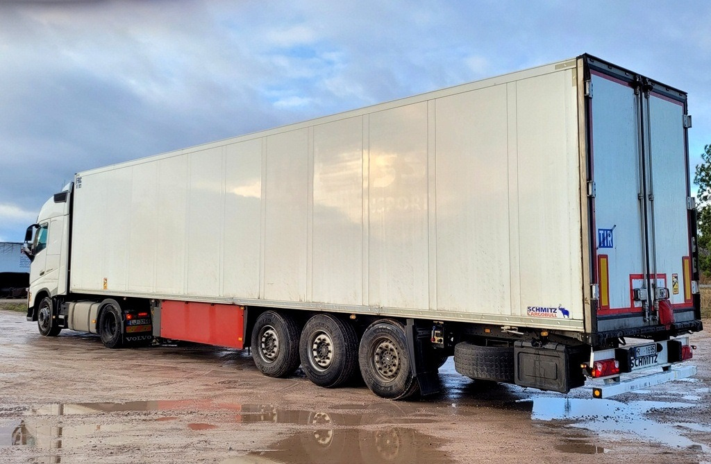 Volvo FH460 + refrigerated semi-trailer - Tractor unit: picture 4 Volvo FH460 + refrigerated semi-trailer - Tractor unit: picture 4