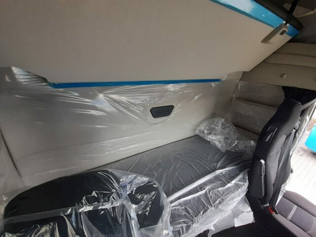 IVECO S-Way AS260S46Y/P-AERO+LIVING&COMFORT PACK... - Cab chassis truck: picture 5 IVECO S-Way AS260S46Y/P-AERO+LIVING&COMFORT PACK... - Cab chassis truck: picture 5