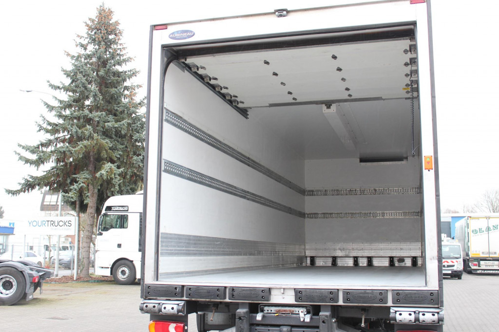 Refrigerator truck Daf LF 280 E6 Frigoblock LBW Rolltor Strom Klima: picture 13 Refrigerator truck Daf LF 280 E6 Frigoblock LBW Rolltor Strom Klima: picture 13