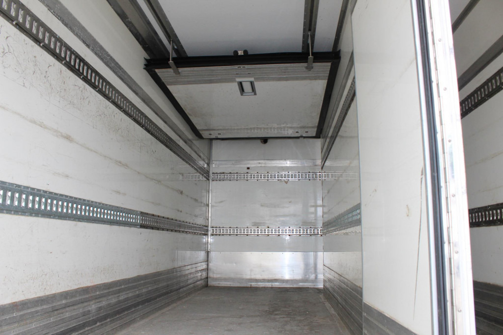 Iveco Eurocargo 140E25 CS1150-12Mt Bi-Temp Strom LBW - Refrigerator truck: picture 3 Iveco Eurocargo 140E25 CS1150-12Mt Bi-Temp Strom LBW - Refrigerator truck: picture 3