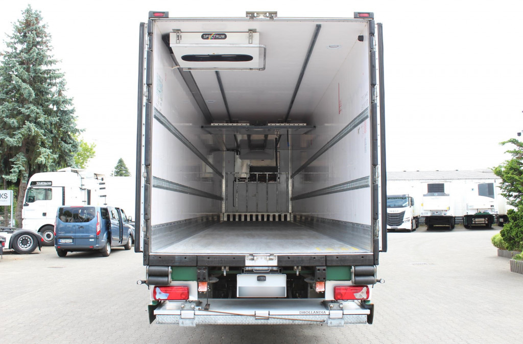 Refrigerator semi-trailer Lamberet TK SLXi Spectrum 2,65h Bi-Temp LBW FRC Aluboden: picture 14