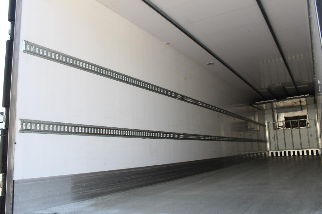 Refrigerator semi-trailer Lamberet Thermo King SLXe 200   Aluboden   Trennwand: picture 13