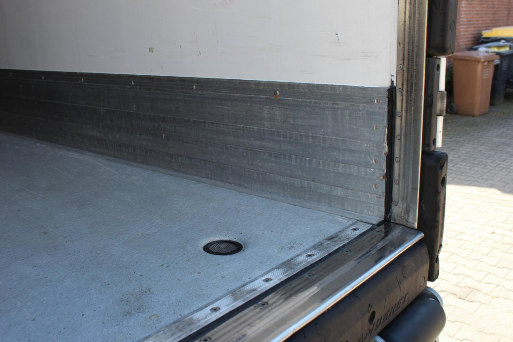 Lamberet Thermo King SLXi 300 Fleischer Meat Viande SAF - Refrigerator semi-trailer: picture 5 Lamberet Thermo King SLXi 300 Fleischer Meat Viande SAF - Refrigerator semi-trailer: picture 5