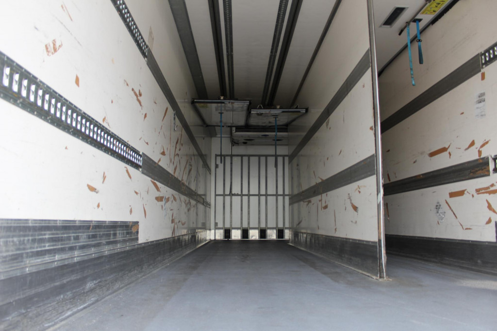 Mercedes-Benz Antos 2536 E6 CS 1250Mt Tri-temp LBW TW ATP - Refrigerator truck: picture 3 Mercedes-Benz Antos 2536 E6 CS 1250Mt Tri-temp LBW TW ATP - Refrigerator truck: picture 3