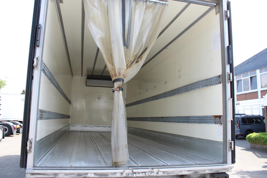 Refrigerator truck Mercedes-Benz Atego 1221 E6  TK T-800 R   Strom   Türen+LBW: picture 15