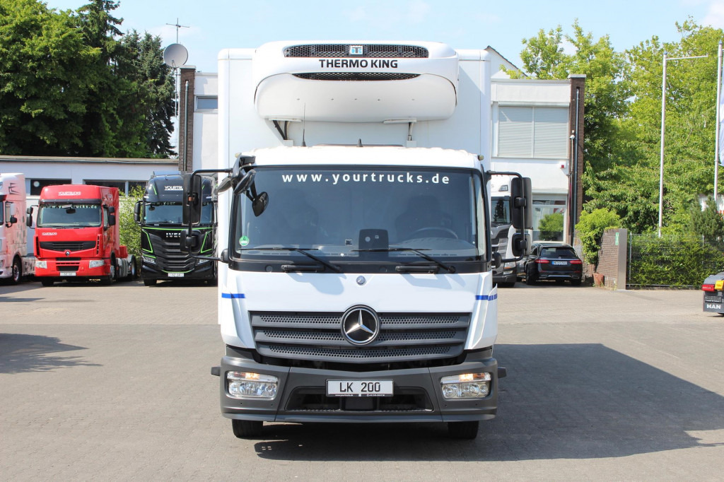 Refrigerator truck Mercedes-Benz Atego 1221 E6  TK T-800 R   Strom   Türen+LBW: picture 8