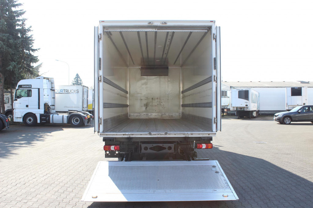 Refrigerator truck Mercedes-Benz Atego 1221 TK T-800R   Tiefkühl   Türen+LBW: picture 14