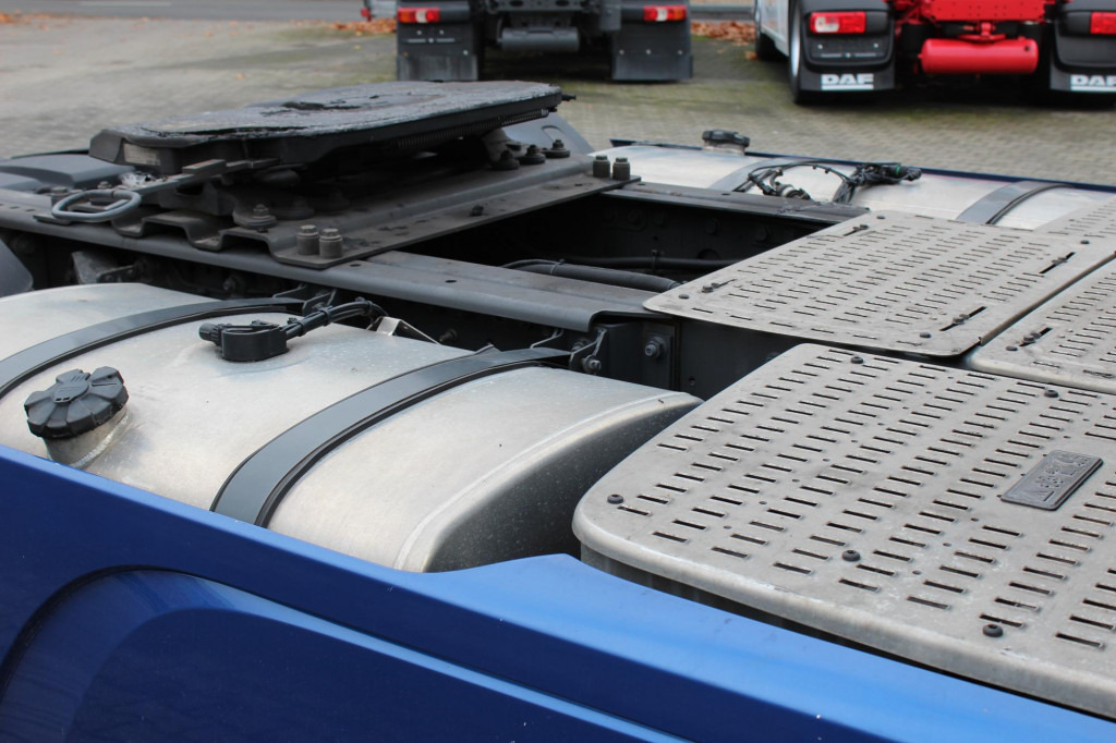 Tractor unit Daf 480 SSC  Retarder  Kühlbox  2 Tanks  Standklima: picture 13