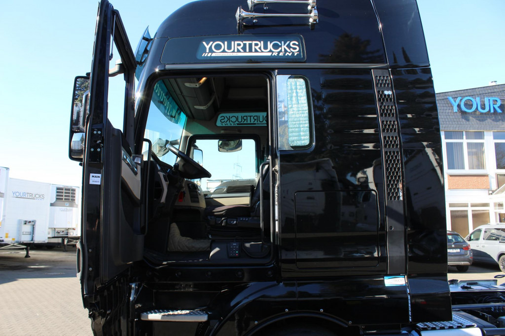 MAN TGX 540 D38 XXL Retarder Standklima Xenon Navi - Tractor unit: picture 5 MAN TGX 540 D38 XXL Retarder Standklima Xenon Navi - Tractor unit: picture 5
