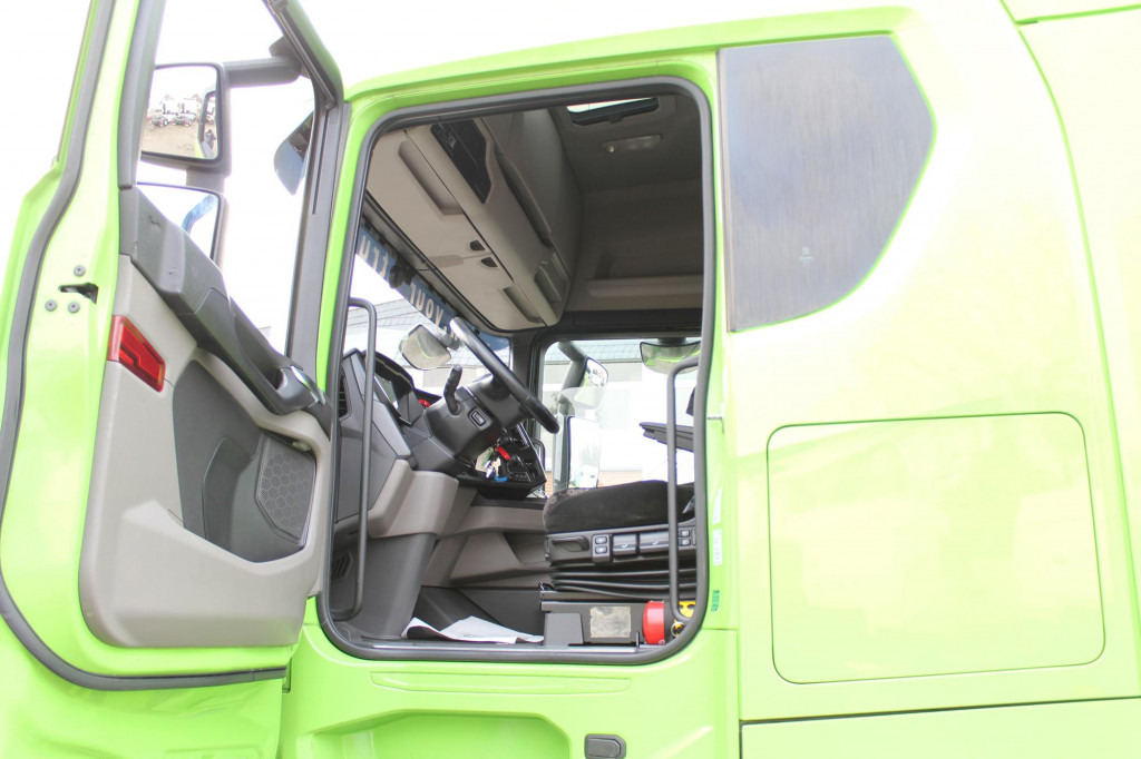 Scania S 500 Retarder Kühlbox Alufelgen Navi Vollspoiler - Tractor unit: picture 5 Scania S 500 Retarder Kühlbox Alufelgen Navi Vollspoiler - Tractor unit: picture 5