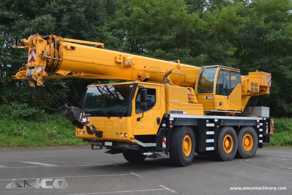 LIEBHERR LTM 1050-3.1 - Mobile crane: picture 1 LIEBHERR LTM 1050-3.1 - Mobile crane: picture 1