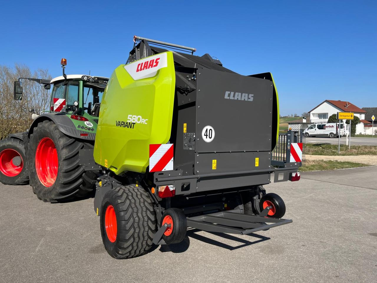 CLAAS Variant 580 RC neuwertige Claas Rundballenpresse, Baujahr 2023, ca. 1128 Ballen - Round baler: picture 3 CLAAS Variant 580 RC neuwertige Claas Rundballenpresse, Baujahr 2023, ca. 1128 Ballen - Round baler: picture 3