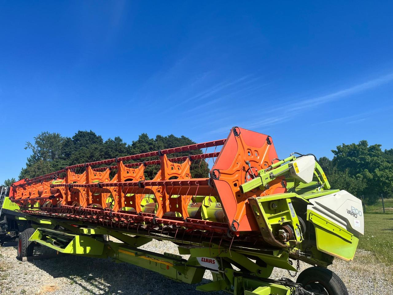 CLAAS Vario 1200 ohne Wagen - Forage harvester attachment: picture 1 CLAAS Vario 1200 ohne Wagen - Forage harvester attachment: picture 1