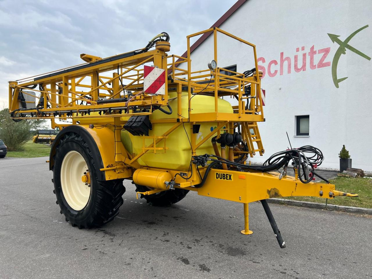 Dubex Vector 27m 3200ltr Spritze - Trailed sprayer: picture 2 Dubex Vector 27m 3200ltr Spritze - Trailed sprayer: picture 2