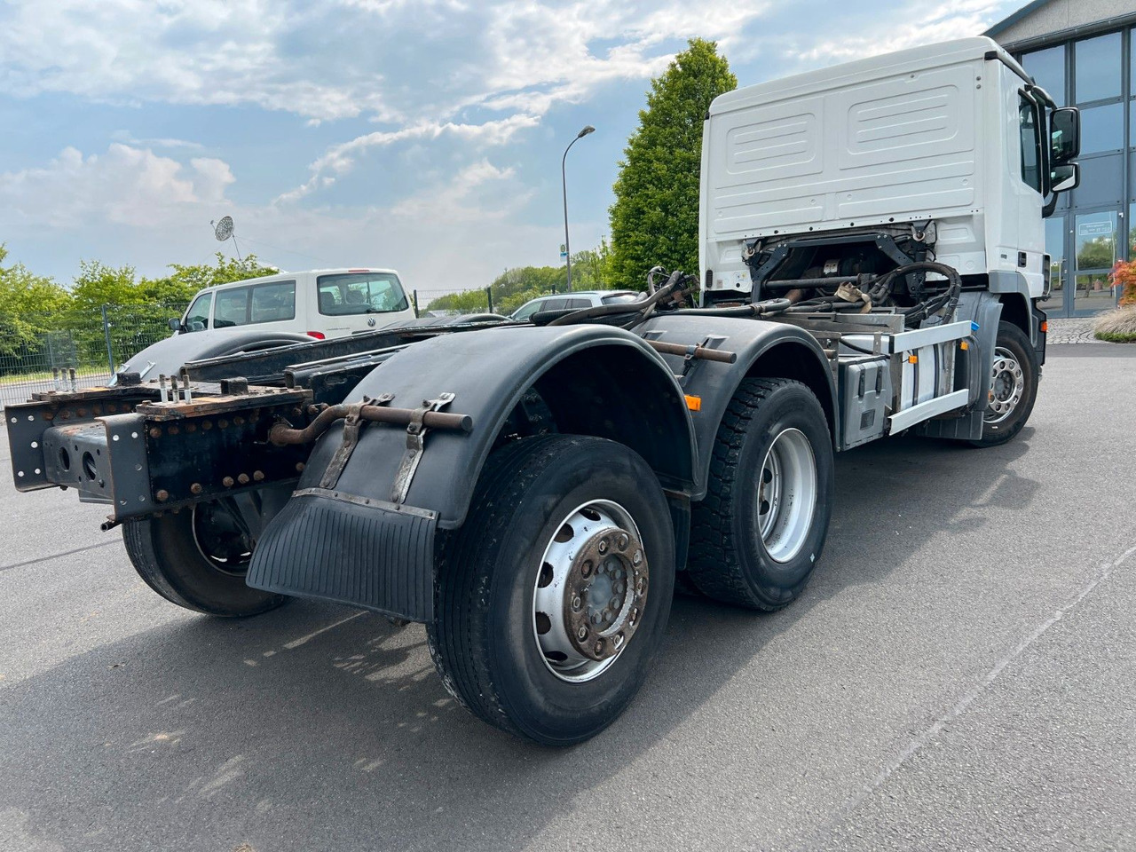 Mercedes-Benz Actros 2532 6x2 MP 3 Euro 5 10 x am Lager Mercedes-Benz Actros 2532 6x2 MP 3 Euro 5 10 x am Lager - Cab chassis truck: picture 4 Mercedes-Benz Actros 2532 6x2 MP 3 Euro 5 10 x am Lager Mercedes-Benz Actros 2532 6x2 MP 3 Euro 5 10 x am Lager - Cab chassis truck: picture 4