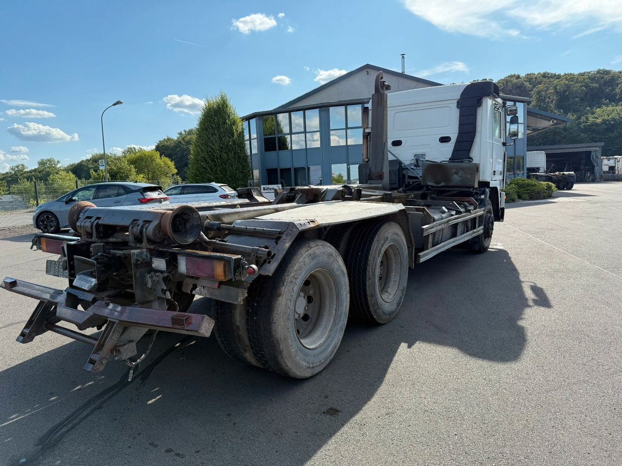 Volvo 380 F 12 Intercooler - Blattfederung- Schaltgetr - Cab chassis truck: picture 4 Volvo 380 F 12 Intercooler - Blattfederung- Schaltgetr - Cab chassis truck: picture 4