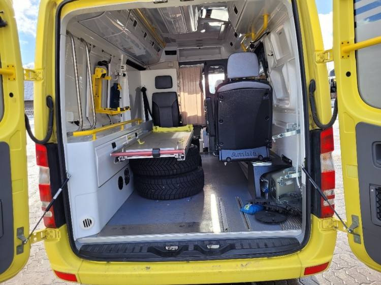 MERCEDES – BENZ SPRINTER 3.0D AMBULANCE (PROFILE) KLIMA 2.2016 EURO 6  - Ambulance: picture 4 MERCEDES – BENZ SPRINTER 3.0D AMBULANCE (PROFILE) KLIMA 2.2016 EURO 6  - Ambulance: picture 4