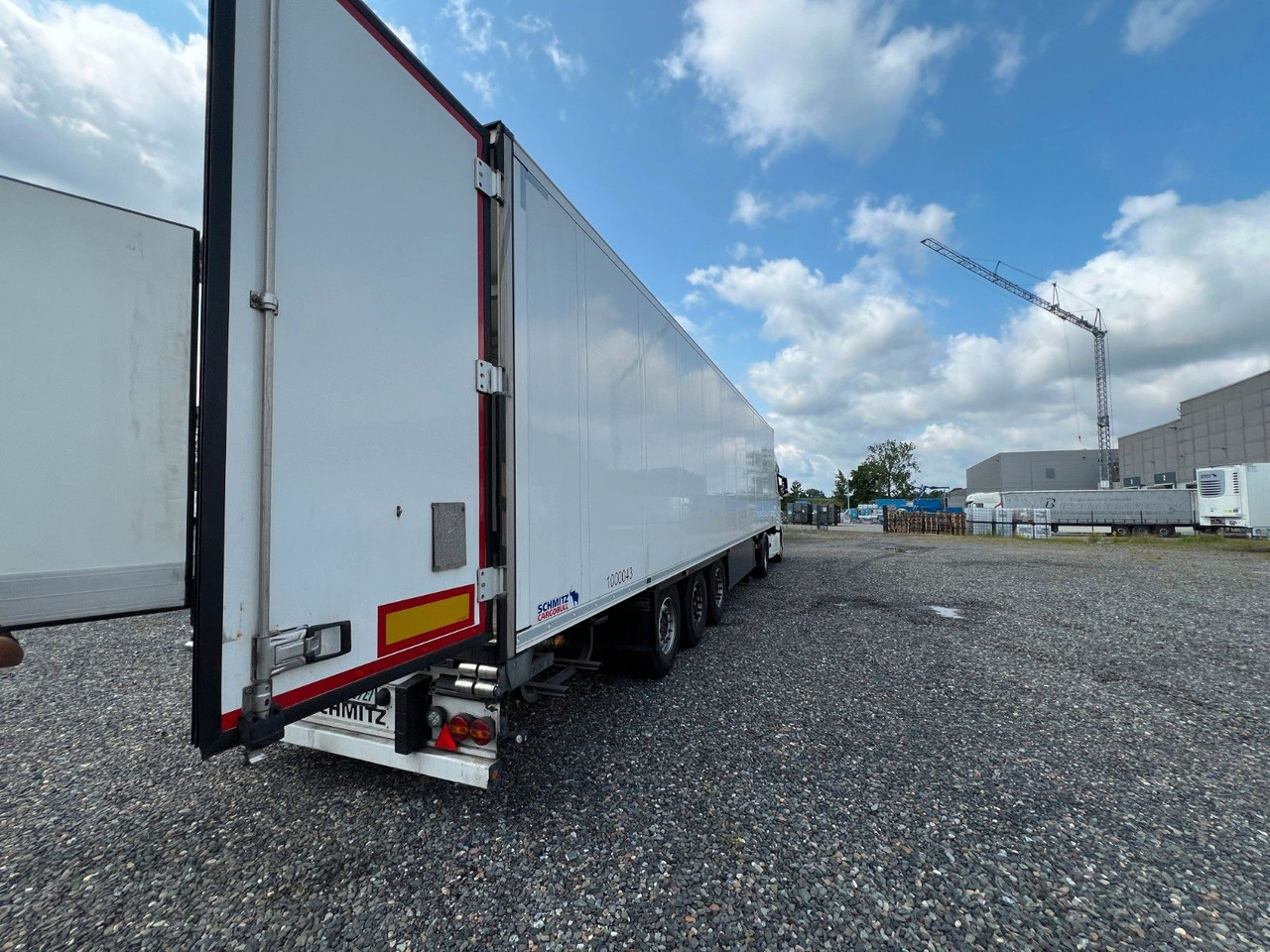 Schmitz Cargobull SKO 24/L - 13.4 FP 45 Cool V7, Schmitz S.CU V2.0 - Refrigerator semi-trailer: picture 3 Schmitz Cargobull SKO 24/L - 13.4 FP 45 Cool V7, Schmitz S.CU V2.0 - Refrigerator semi-trailer: picture 3