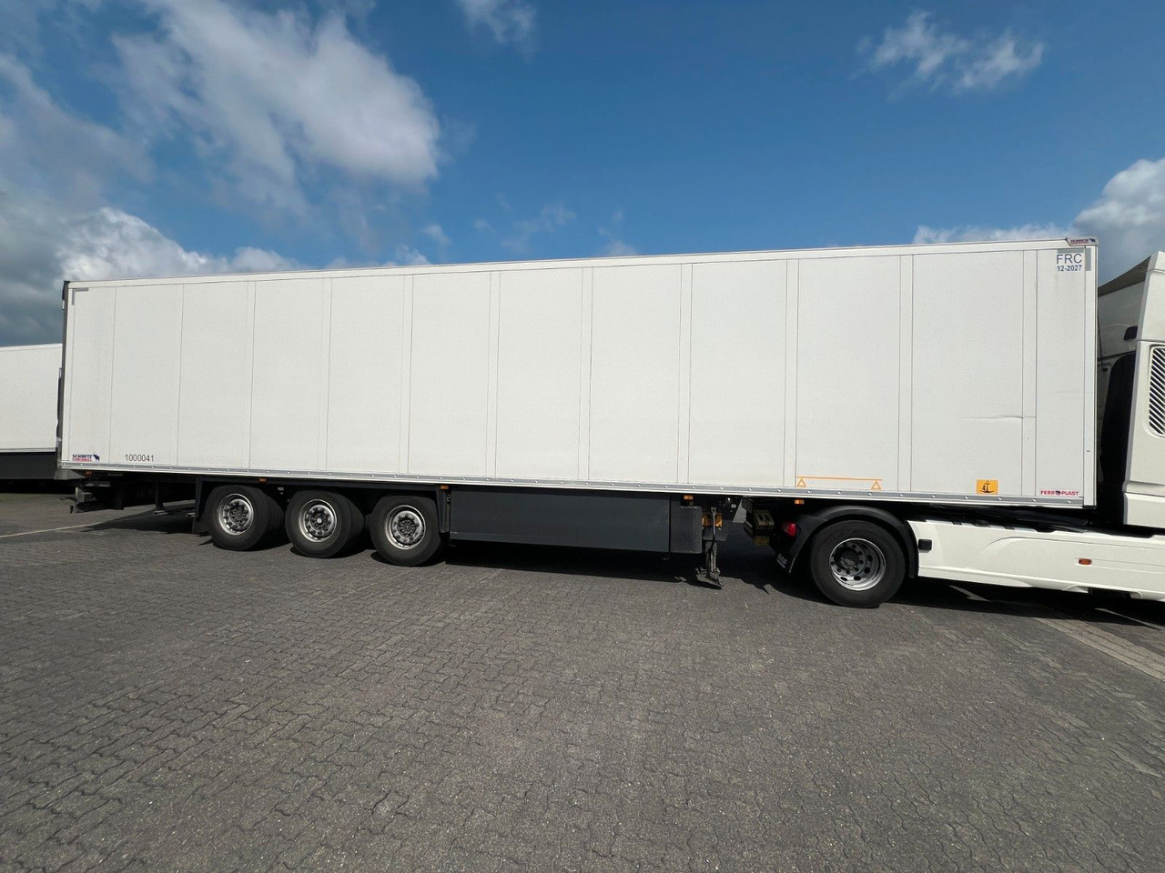 Schmitz Cargobull SKO 24/L - 13.4 FP 45 Cool V7, Schmitz S.CU V2.0 - Refrigerator semi-trailer: picture 2 Schmitz Cargobull SKO 24/L - 13.4 FP 45 Cool V7, Schmitz S.CU V2.0 - Refrigerator semi-trailer: picture 2
