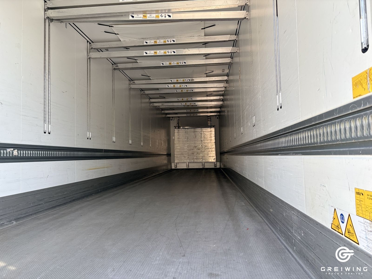 Refrigerator semi-trailer Schmitz Cargobull SKO 24/L - 13.4 FP COOL V7, TK SLXi 300-PHARMA: picture 6 Refrigerator semi-trailer Schmitz Cargobull SKO 24/L - 13.4 FP COOL V7, TK SLXi 300-PHARMA: picture 6