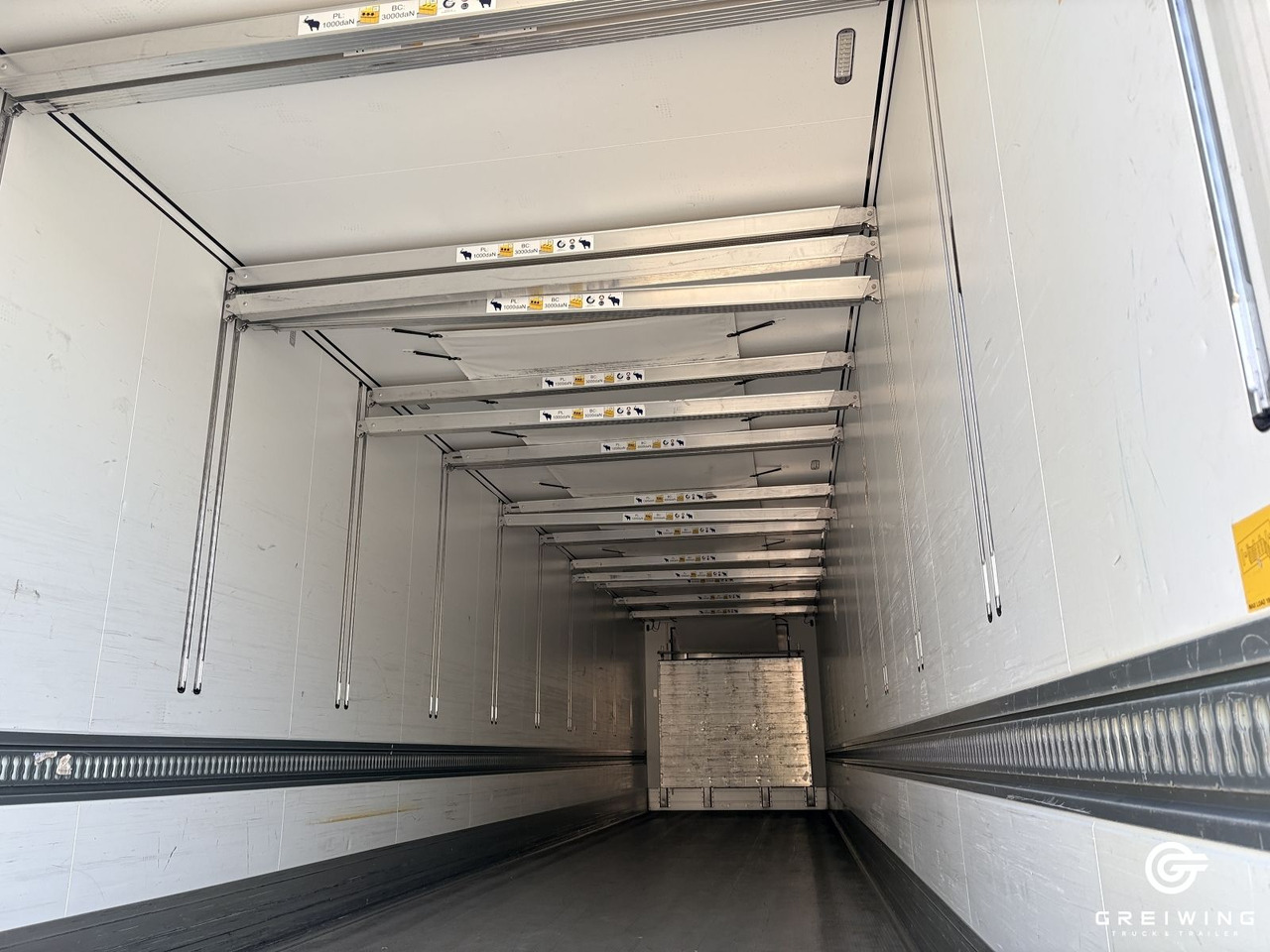 Refrigerator semi-trailer Schmitz Cargobull SKO 24/L - 13.4 FP COOL V7, TK SLXi 300-PHARMA: picture 7 Refrigerator semi-trailer Schmitz Cargobull SKO 24/L - 13.4 FP COOL V7, TK SLXi 300-PHARMA: picture 7
