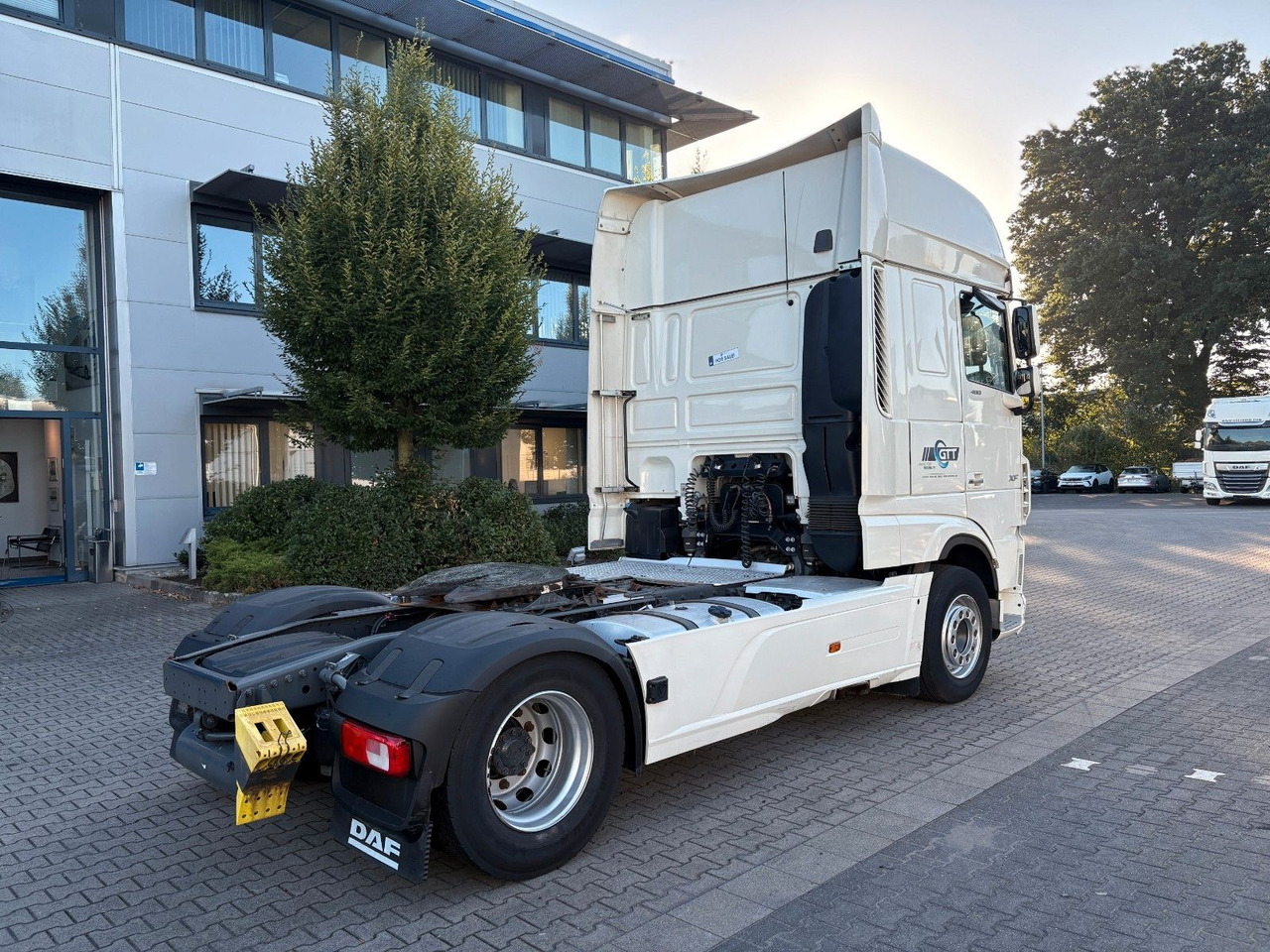 DAF XF 480 FT SSC, Abbiegeassistent, Standklima - Tractor unit: picture 3 DAF XF 480 FT SSC, Abbiegeassistent, Standklima - Tractor unit: picture 3