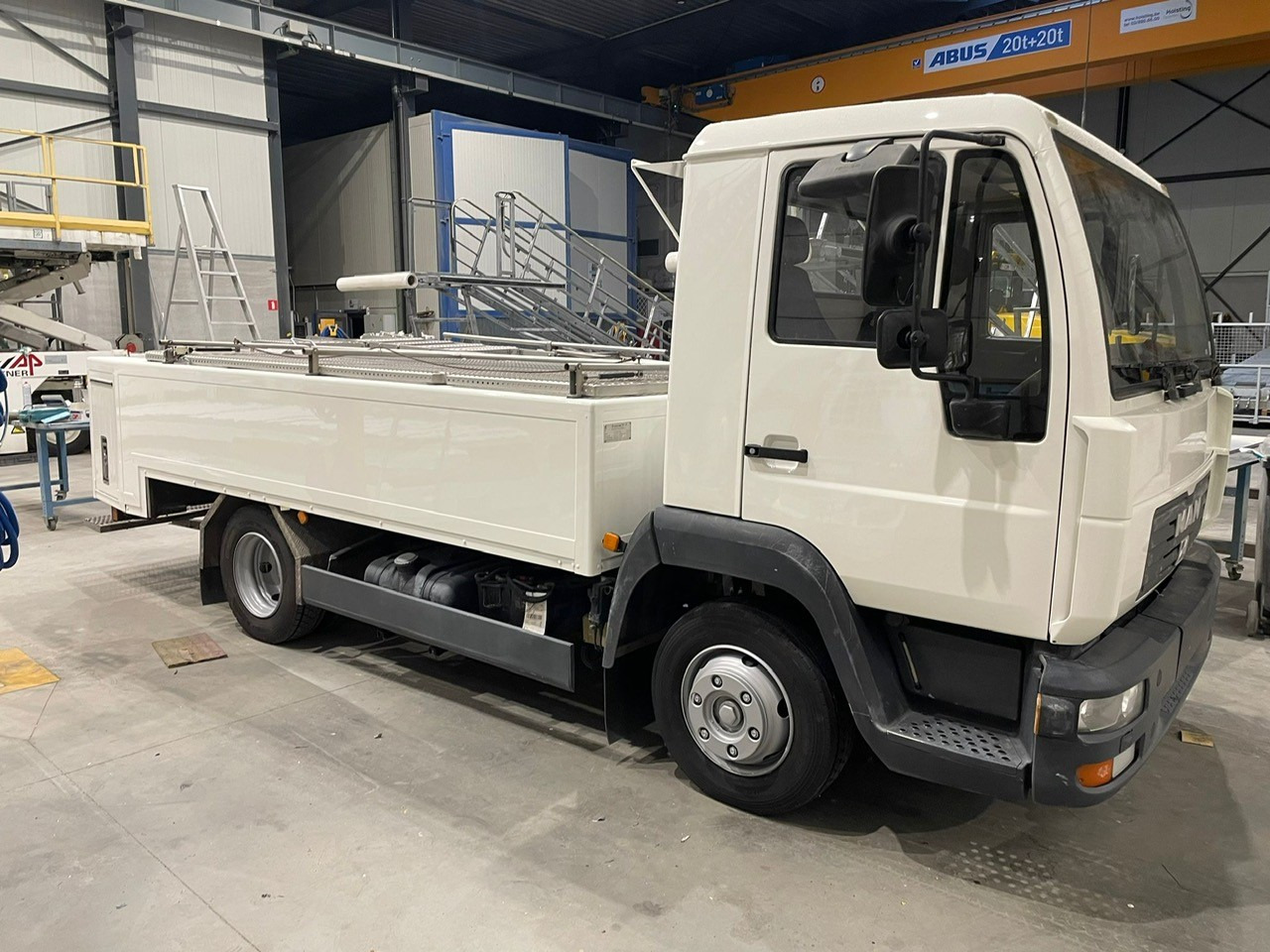 Schraeder WSU 1500 - Ground support equipment: picture 2 Schraeder WSU 1500 - Ground support equipment: picture 2