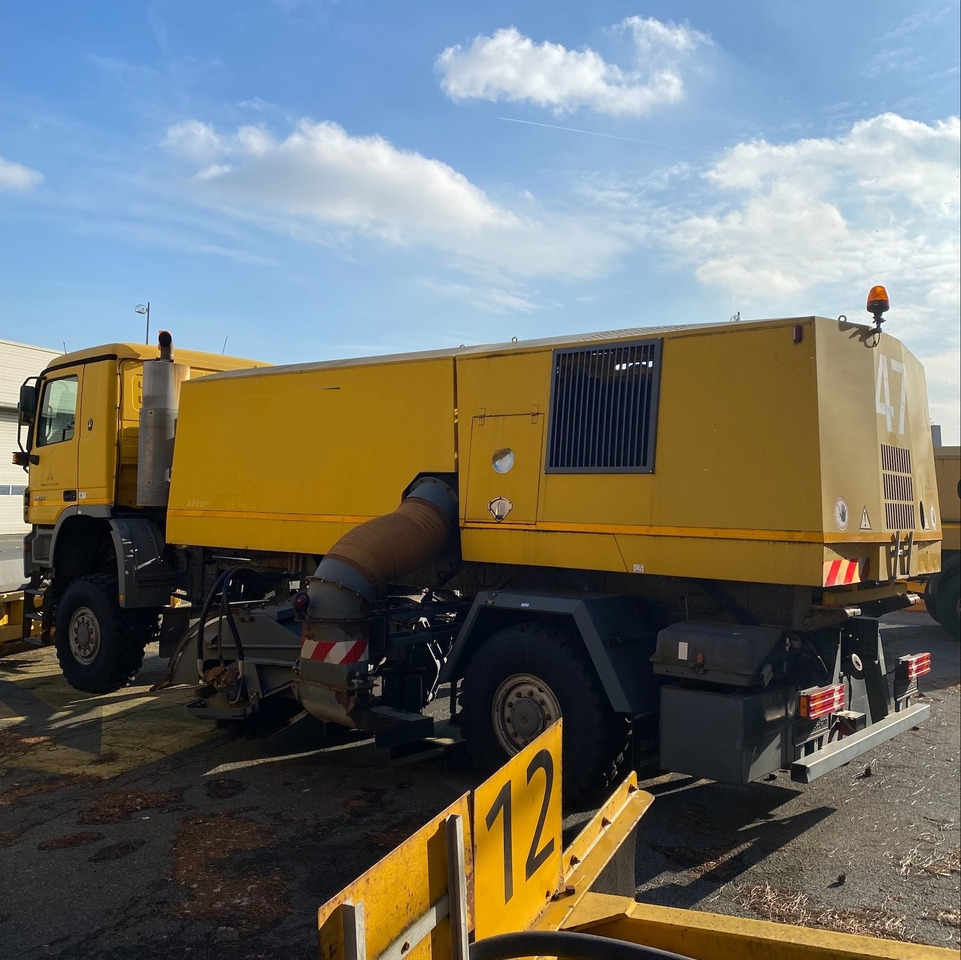 SnowBlower SCHORLING - Ground support equipment: picture 3 SnowBlower SCHORLING - Ground support equipment: picture 3