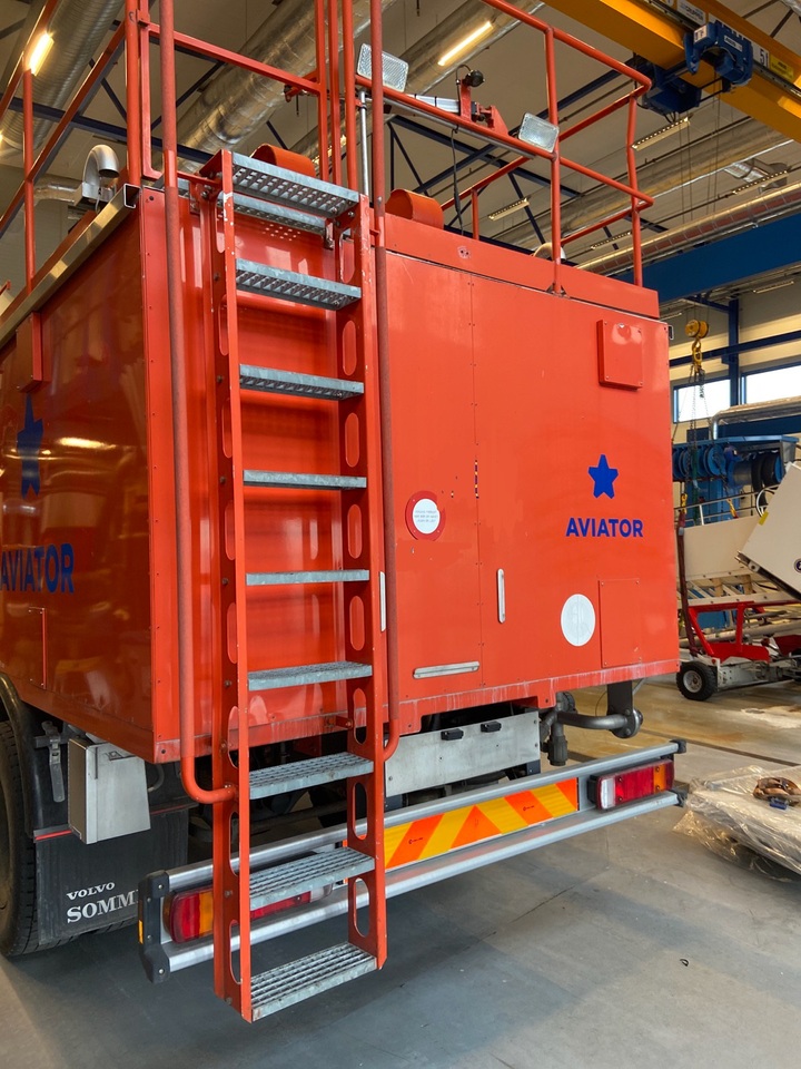 VESTERGAARD ELEPHANT-BETA - Aircraft deicer: picture 4 VESTERGAARD ELEPHANT-BETA - Aircraft deicer: picture 4
