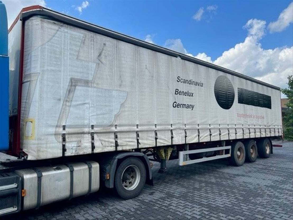 Pacton THD 339 - Curtainsider semi-trailer: picture 1 Pacton THD 339 - Curtainsider semi-trailer: picture 1