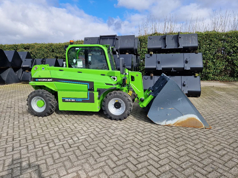 Telescopic handler Merlo E-Worker 25.5-90 4x4: picture 9