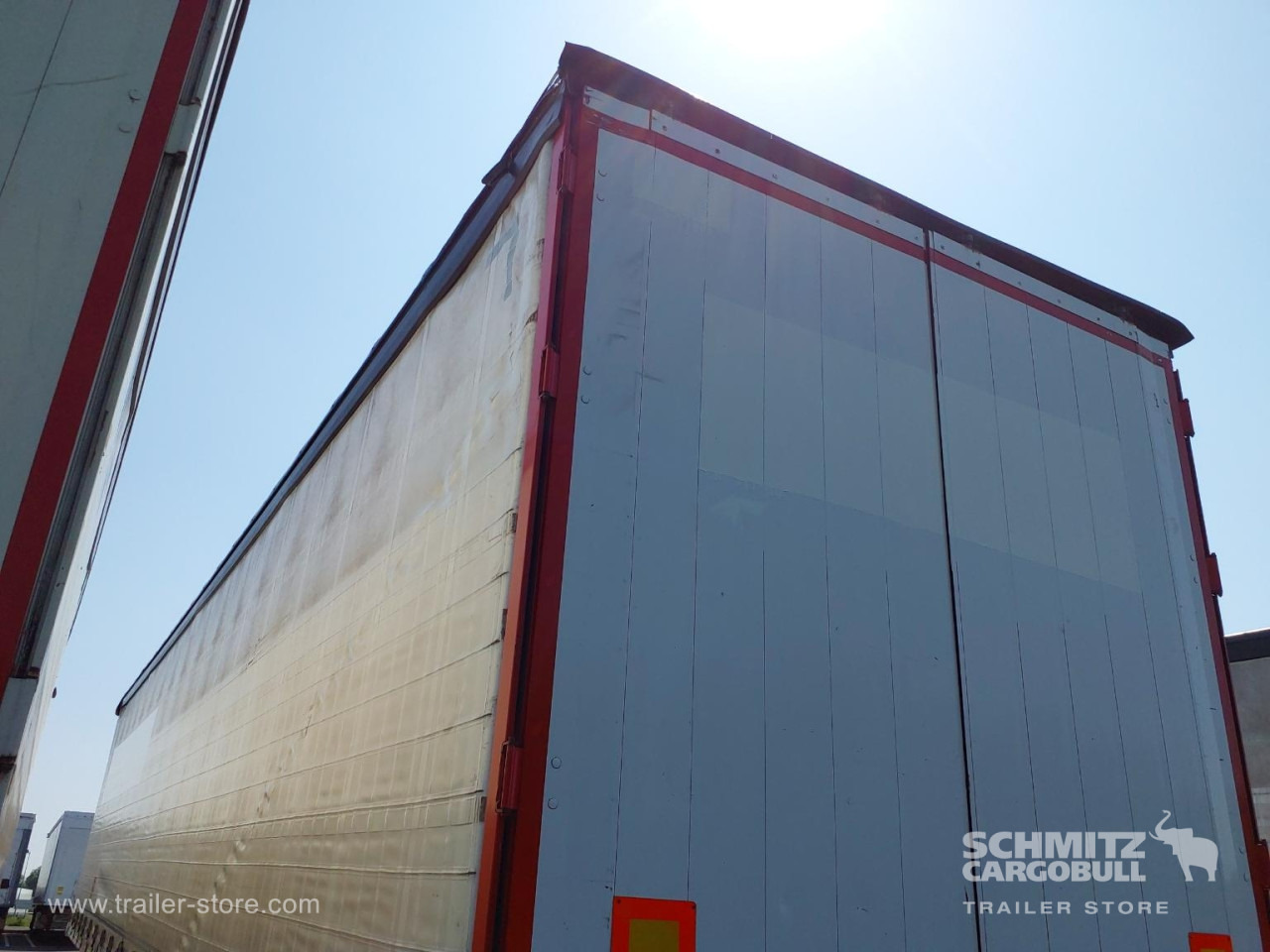 SCHMITZ Curtainsider Standard - Curtainsider semi-trailer: picture 4 SCHMITZ Curtainsider Standard - Curtainsider semi-trailer: picture 4
