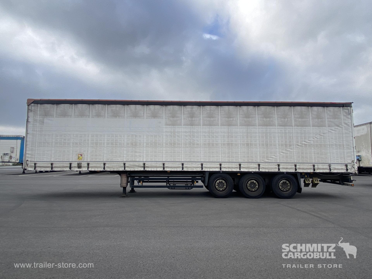 SCHMITZ Curtainsider Standard - Curtainsider semi-trailer: picture 5 SCHMITZ Curtainsider Standard - Curtainsider semi-trailer: picture 5