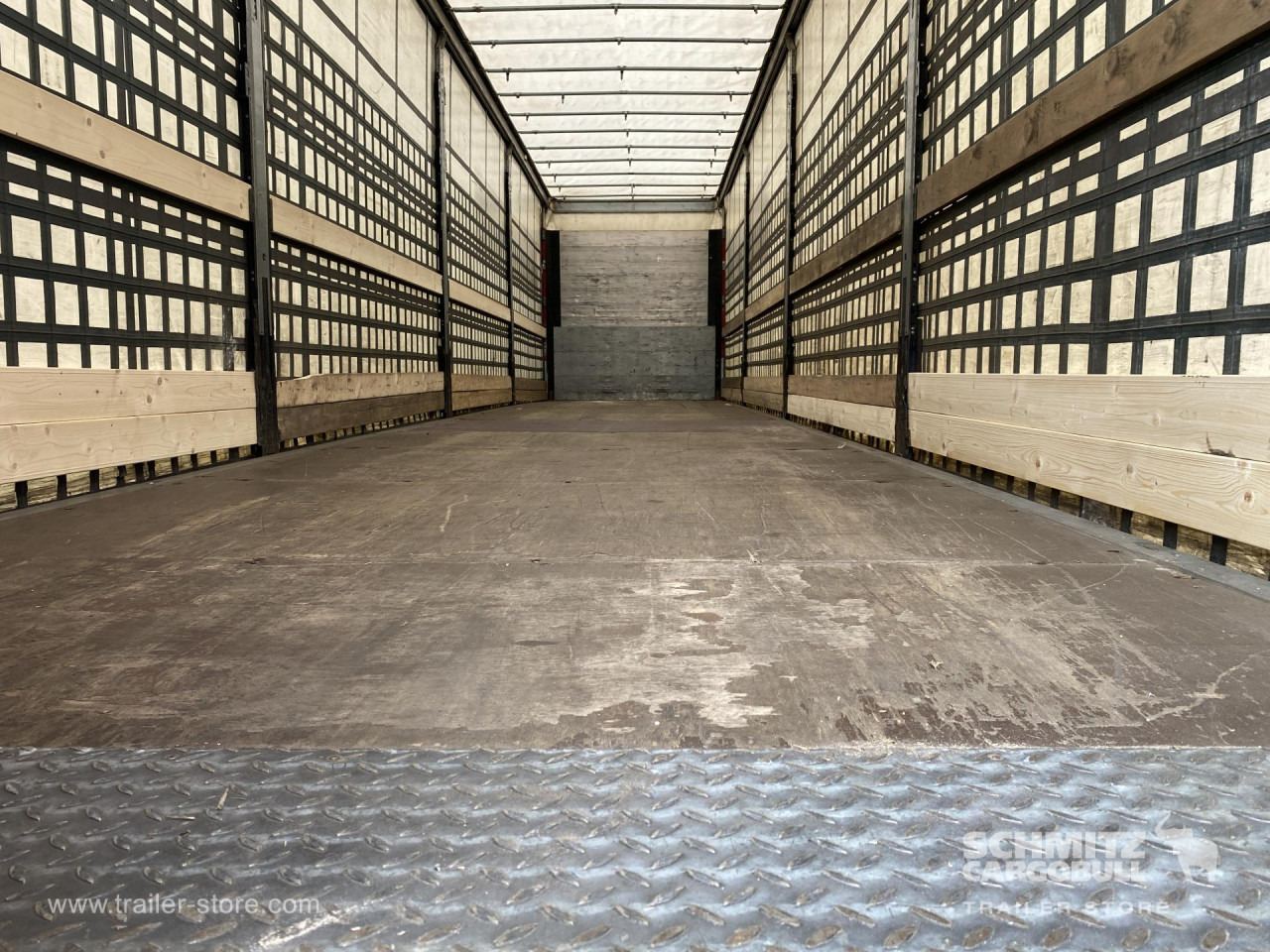 SCHMITZ Curtainsider Standard - Curtainsider semi-trailer: picture 5 SCHMITZ Curtainsider Standard - Curtainsider semi-trailer: picture 5