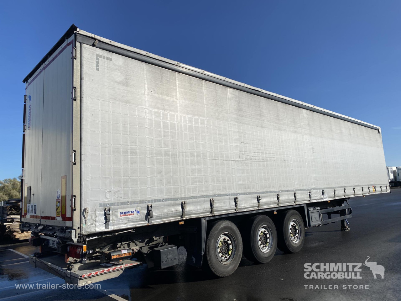 SCHMITZ Curtainsider Standard Taillift - Curtainsider semi-trailer: picture 5 SCHMITZ Curtainsider Standard Taillift - Curtainsider semi-trailer: picture 5