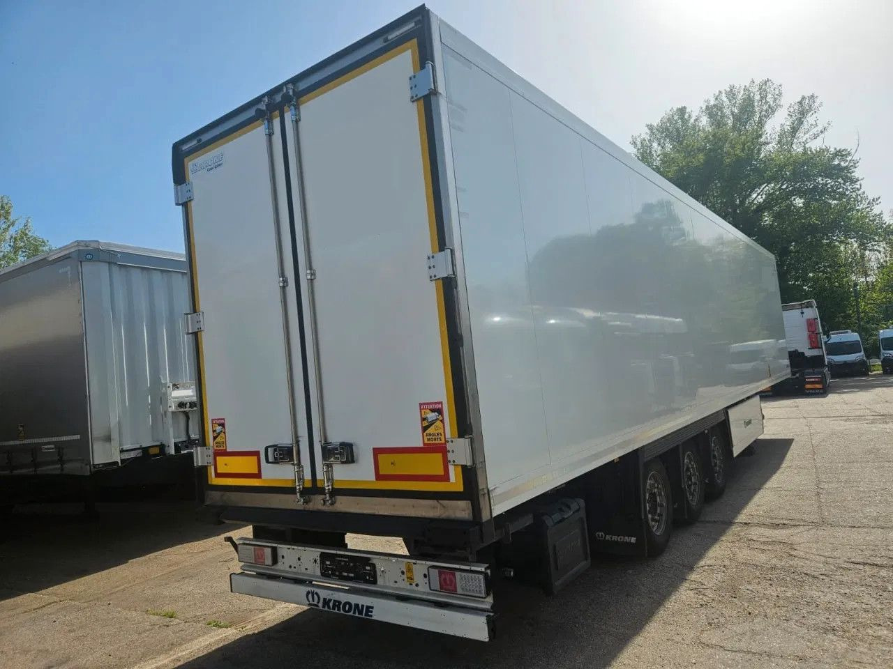 Krone SDR 27eL4-S - Frigo ThermoKing SLX300 - Lifting - Refrigerator semi-trailer: picture 5 Krone SDR 27eL4-S - Frigo ThermoKing SLX300 - Lifting - Refrigerator semi-trailer: picture 5