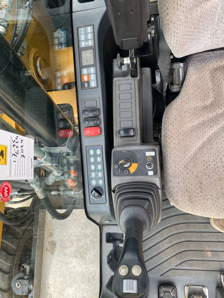 Wheel excavator CAT m317f: picture 8