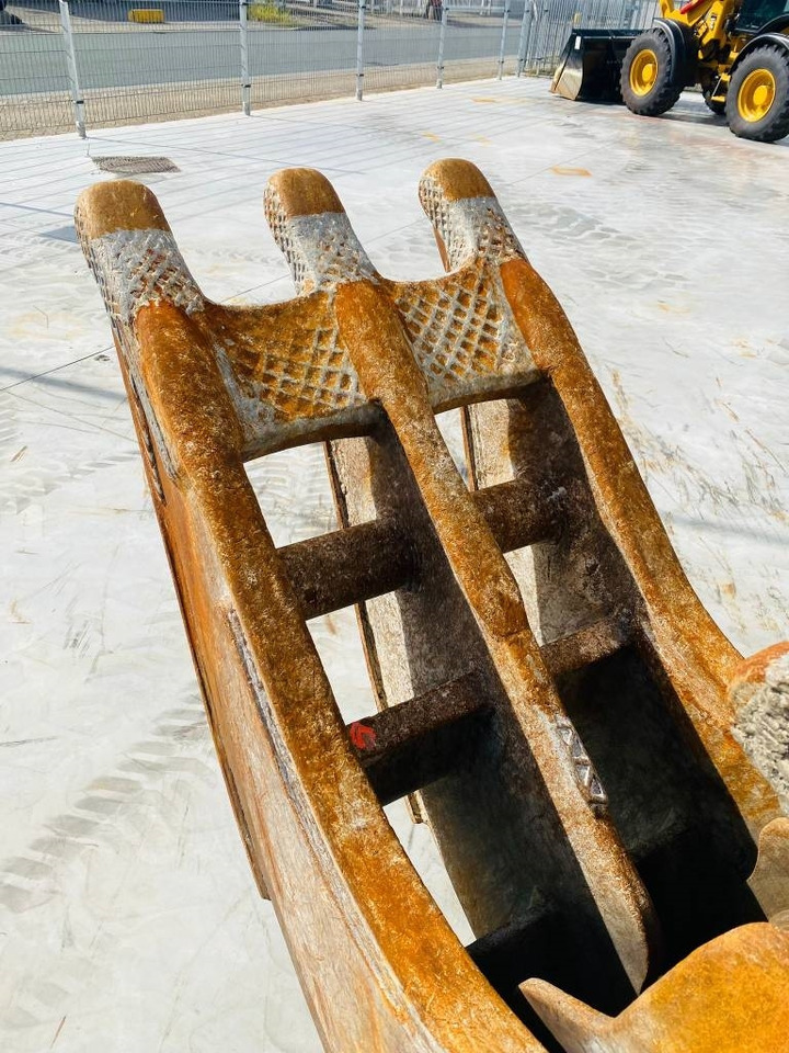 Mantovanibenne mcp1000 - Demolition shears: picture 5 Mantovanibenne mcp1000 - Demolition shears: picture 5