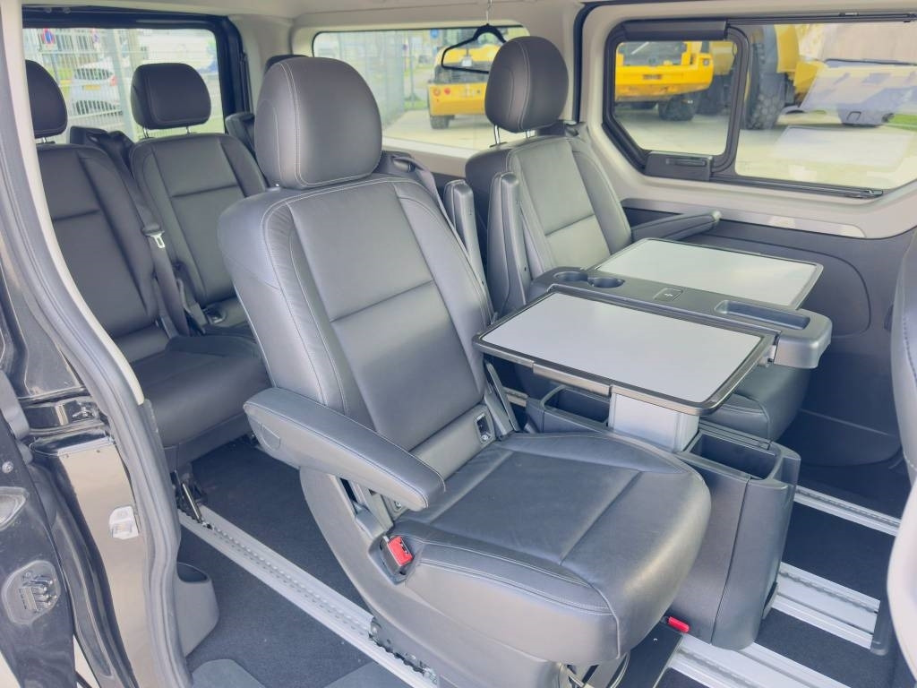 Small van Renault Trafic 2.0 dCi 125: picture 16