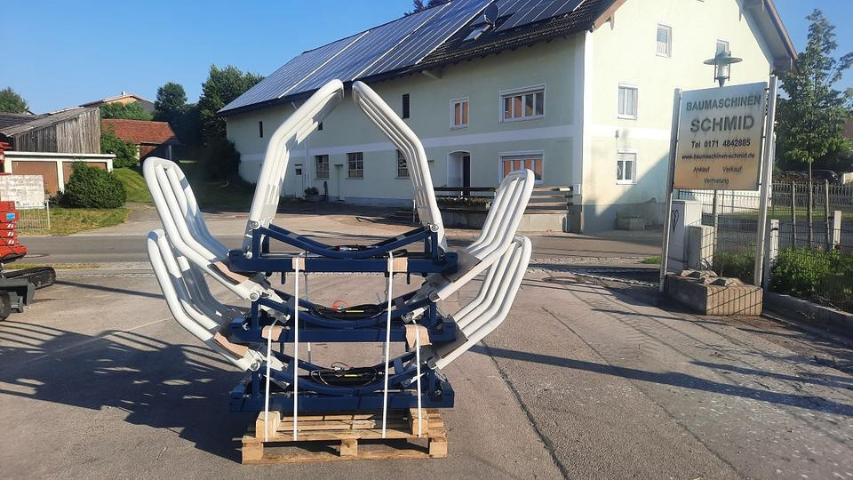 Rundbellenzange Ballenzange Silozange Frontlader Ballengabel Euro - Clamp: picture 1 Rundbellenzange Ballenzange Silozange Frontlader Ballengabel Euro - Clamp: picture 1