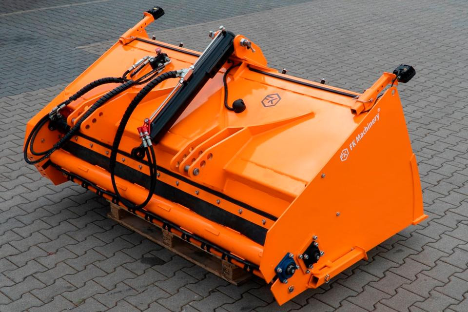 Salzstreuer Sandstreuer Splittstreuer Schlepper Traktor Fendt - Sand/ Salt spreader: picture 5 Salzstreuer Sandstreuer Splittstreuer Schlepper Traktor Fendt - Sand/ Salt spreader: picture 5