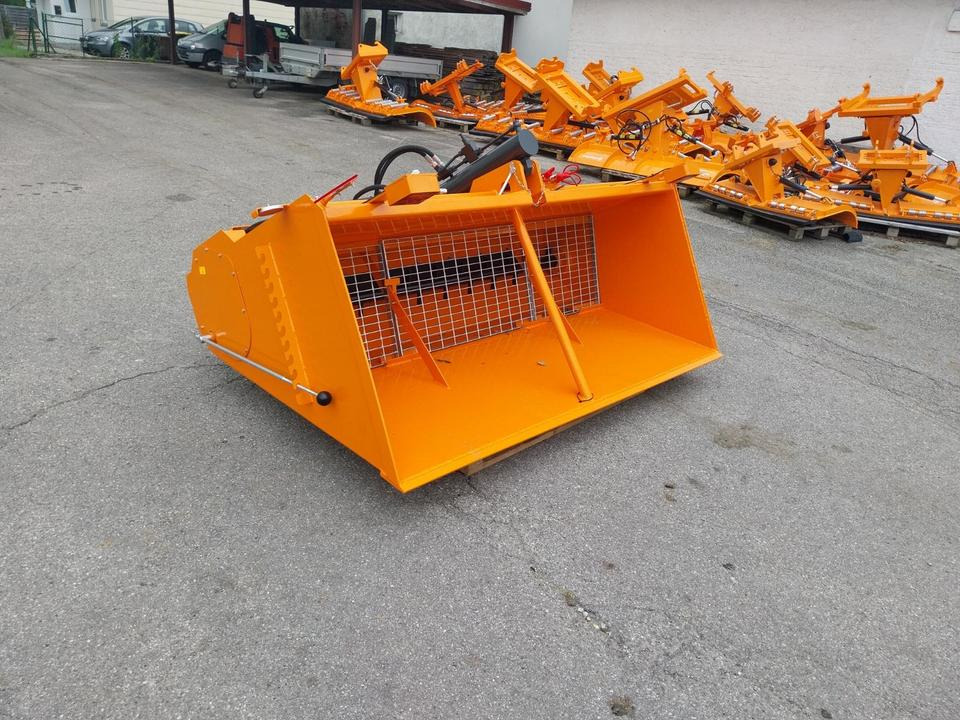 Salzstreuer Sandstreuer Splittstreuer Schlepper Traktor Winterdie - Sand/ Salt spreader: picture 1 Salzstreuer Sandstreuer Splittstreuer Schlepper Traktor Winterdie - Sand/ Salt spreader: picture 1