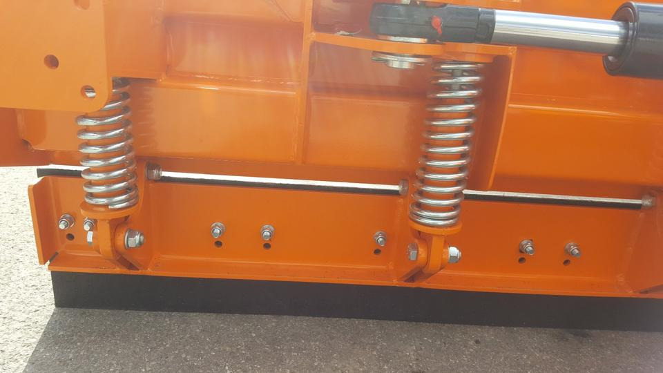 Schneeschild Samasz Vario Schneepflug Cat Schlepper Radlader - Snow plough: picture 5 Schneeschild Samasz Vario Schneepflug Cat Schlepper Radlader - Snow plough: picture 5