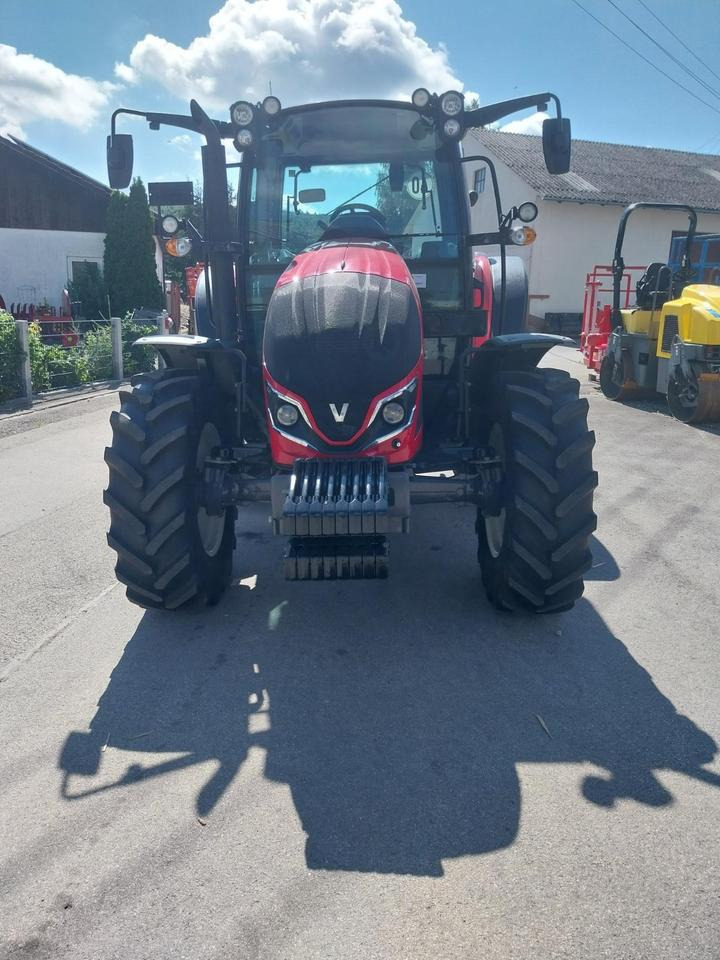 Valtra A85 Schlepper Traktor Bulldog - Farm tractor: picture 2 Valtra A85 Schlepper Traktor Bulldog - Farm tractor: picture 2