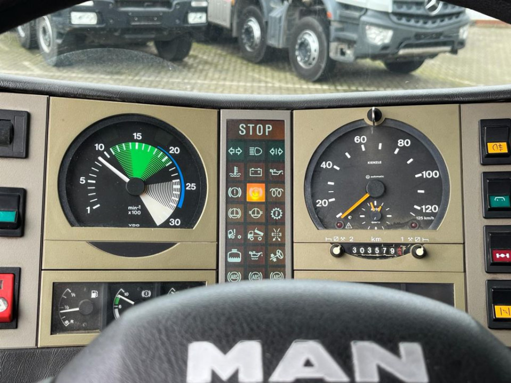 MAN F90 18.232 FK 2-Achs Kipper Kran Palf. PK 8000 on lease MAN F90 18.232 FK 2-Achs Kipper Kran Palf. PK 8000: picture 6