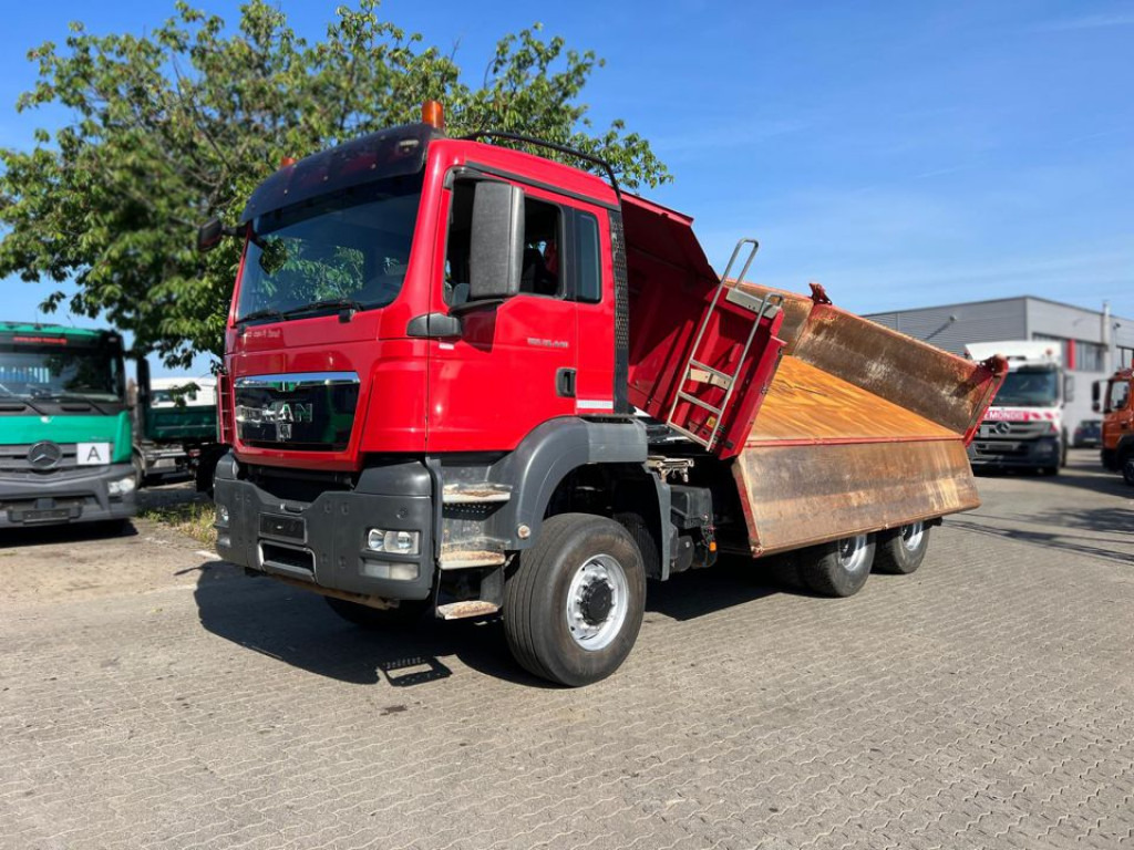 MAN TG-S 26.440 6x6 3-Achs Allradkipper Bordmatik - Tipper: picture 1 MAN TG-S 26.440 6x6 3-Achs Allradkipper Bordmatik - Tipper: picture 1
