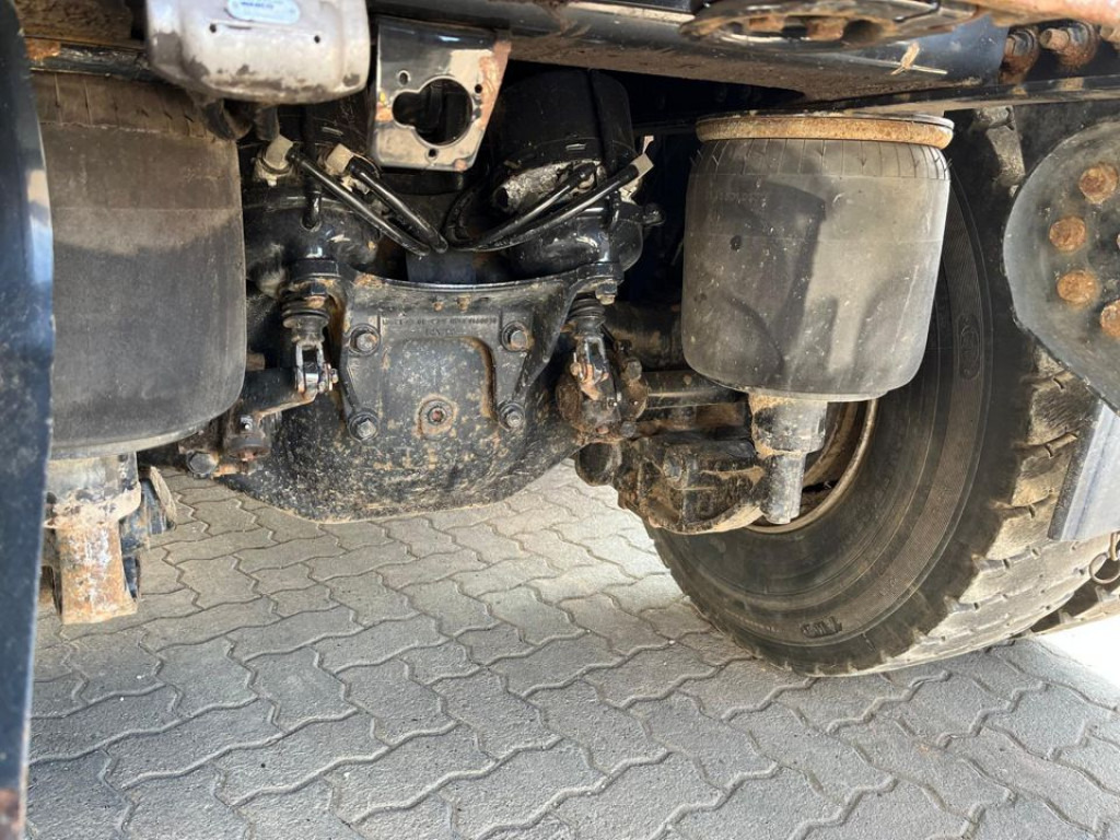 MAN TG-S 26.440 6x6 3-Achs Allradkipper Bordmatik Schalter - Tipper: picture 4 MAN TG-S 26.440 6x6 3-Achs Allradkipper Bordmatik Schalter - Tipper: picture 4