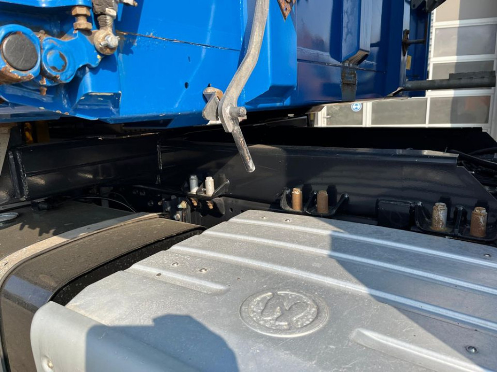 MAN TG-S 26.440 6x6 3-Achs Allradkipper Bordmatik Schalter - Tipper: picture 5 MAN TG-S 26.440 6x6 3-Achs Allradkipper Bordmatik Schalter - Tipper: picture 5